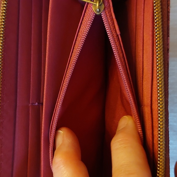 Travelon RFID Blocking Wallet Wristlet Burgundy NEW - Picture 7 of 14